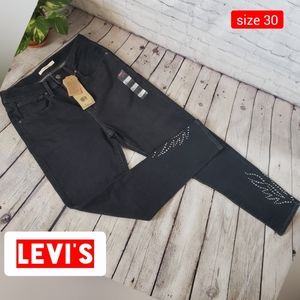 Levi's 721 Black High Rise Skinny Size 30